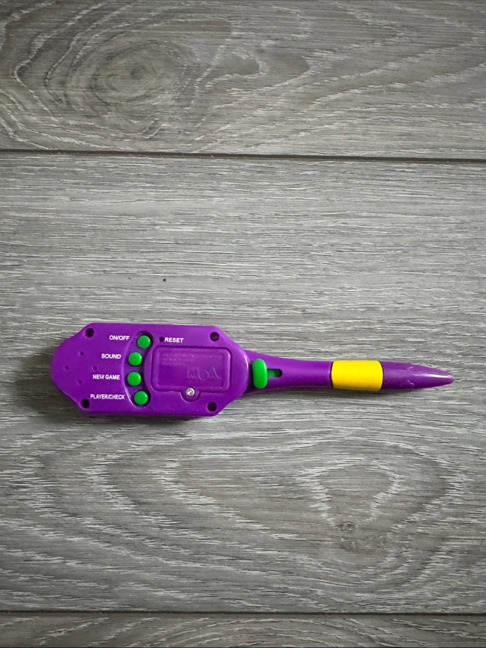 Vintage 2003 MGA Entertainment Pac-Man pen arcade electronic handheld game